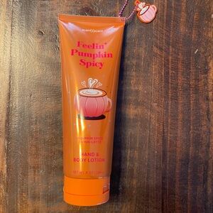 Feelin' Pumpkin Spicy Hand & Body Lotion - Vibrant Orange